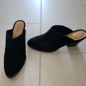 Old Navy Black Mules, Size 8